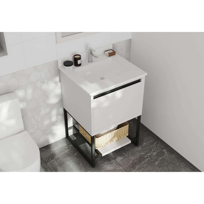 Alto 24" White Bathroom Vanity with White Quartz Countertop - 313SMR-24W-WQ