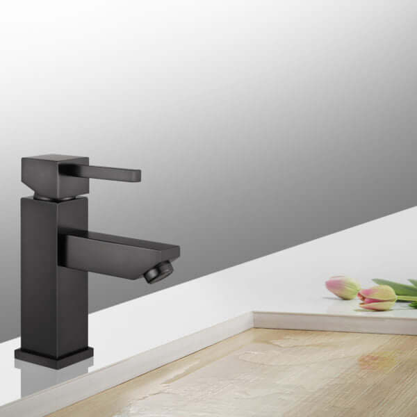 Upc Faucet With Drain-Oil Rubber Black - ZY6001-OR
