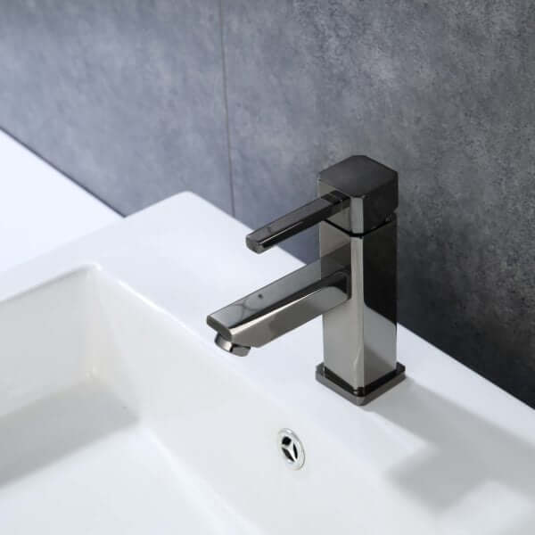Upc Faucet With Drain-Glossy Black - ZY6301-GB