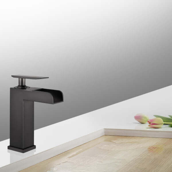 Upc Faucet With Drain-Oil Rubber Black - ZY8001-OR
